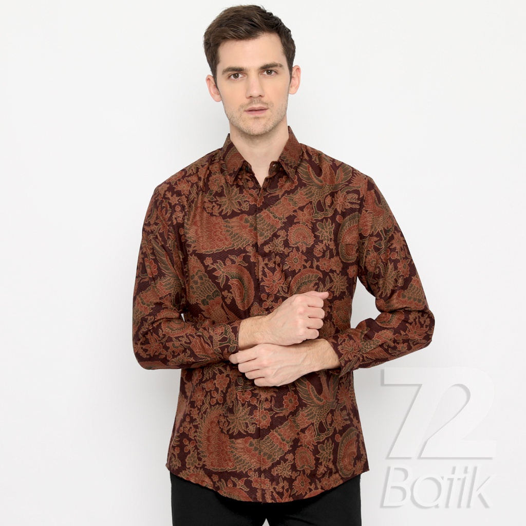 BATIK PRIA LENGAN PANJANG Kemeja Hem Slimfit Premium Motif Merak Warna Maroon Coklat 721091 CAP 72 - Baju Kemeja Atasan Pakaian Setelan Batik Pria Cowok Laki Laki Remaja Keluarga Kantor Lengan Panjang Modern Slimfit Slim Fit Premium Kekinian