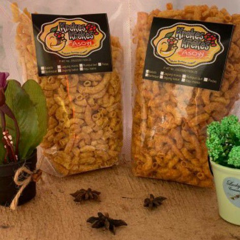 

MAKARONI BANTET/ MAKARONI KREKES-KREKES ASOY / MAKARONI PEDAS ORIGINAL/ MAKARONIGORENG 250 GR/