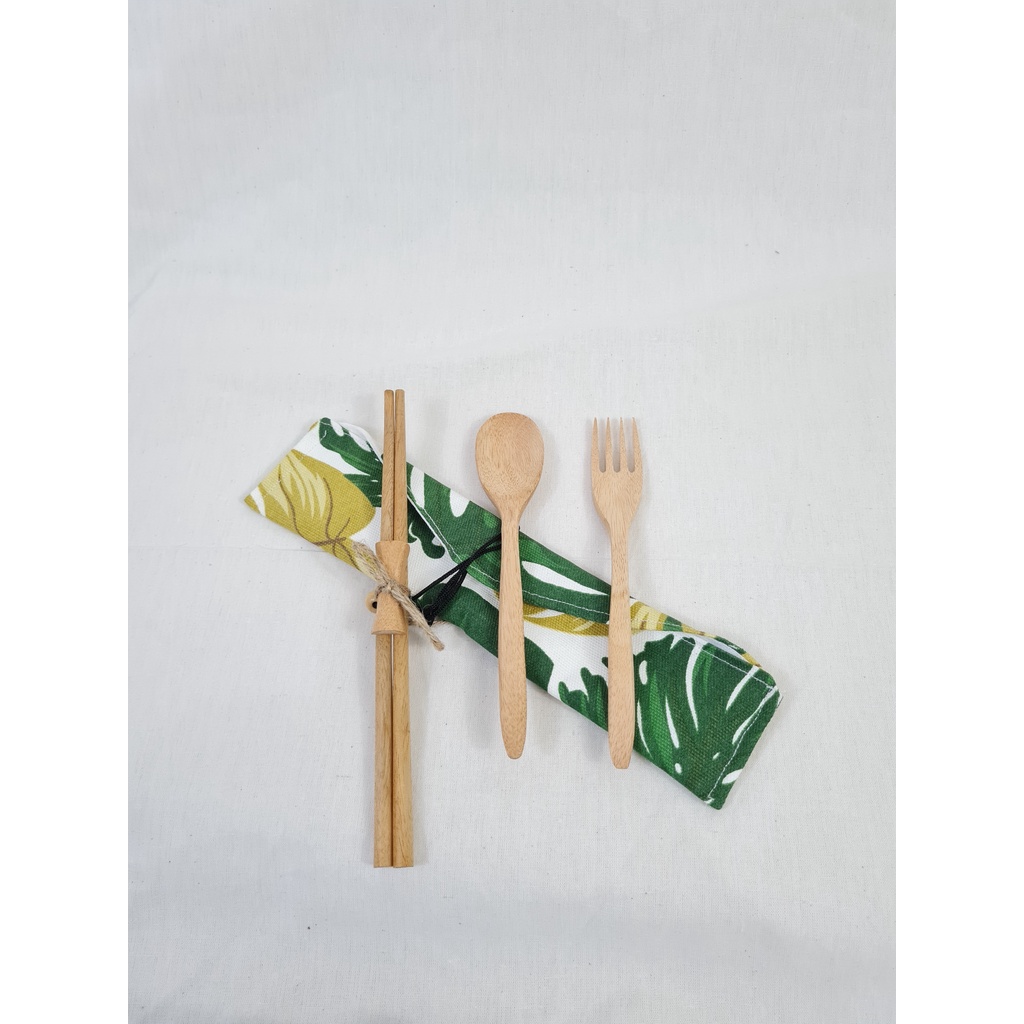 Cutlery Set (Set Sendok Garpu Sumpit Kayu + Pouch Motif) - Set Sendok Travel - Pouch Sendok