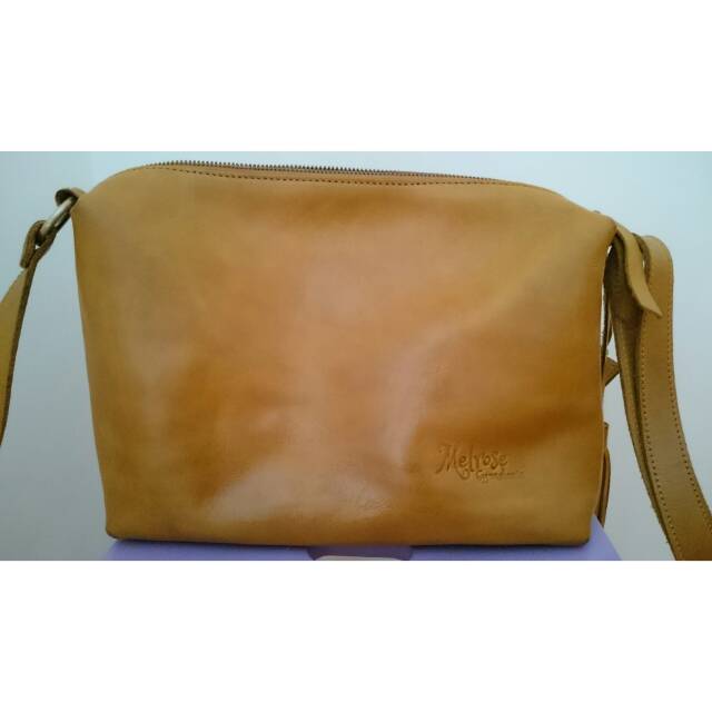 [Preloved] Tas kulit Melrose Aprodite kuning mustard