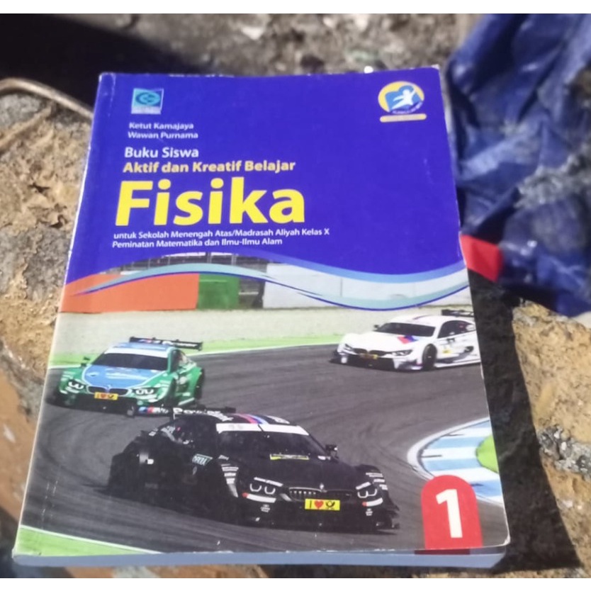 

Buku Siswa Aktif dan Kreatif Belajar FISIKA