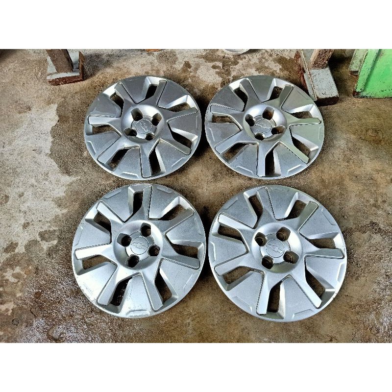 dop roda velg kaleng spin chevrolet