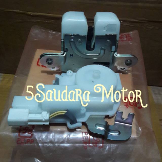 Door lock bagasi honda mobilio brio hrv brv jazz door lock pintu belakang mobilio brio hrv brv jazz