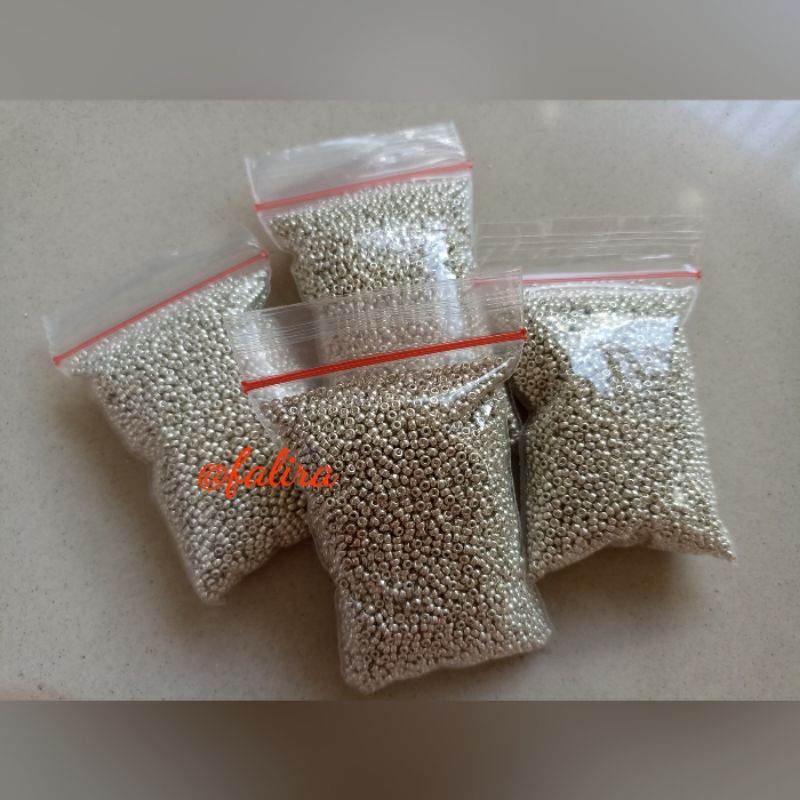 Manik manik pasir/Manik manik bulat silver