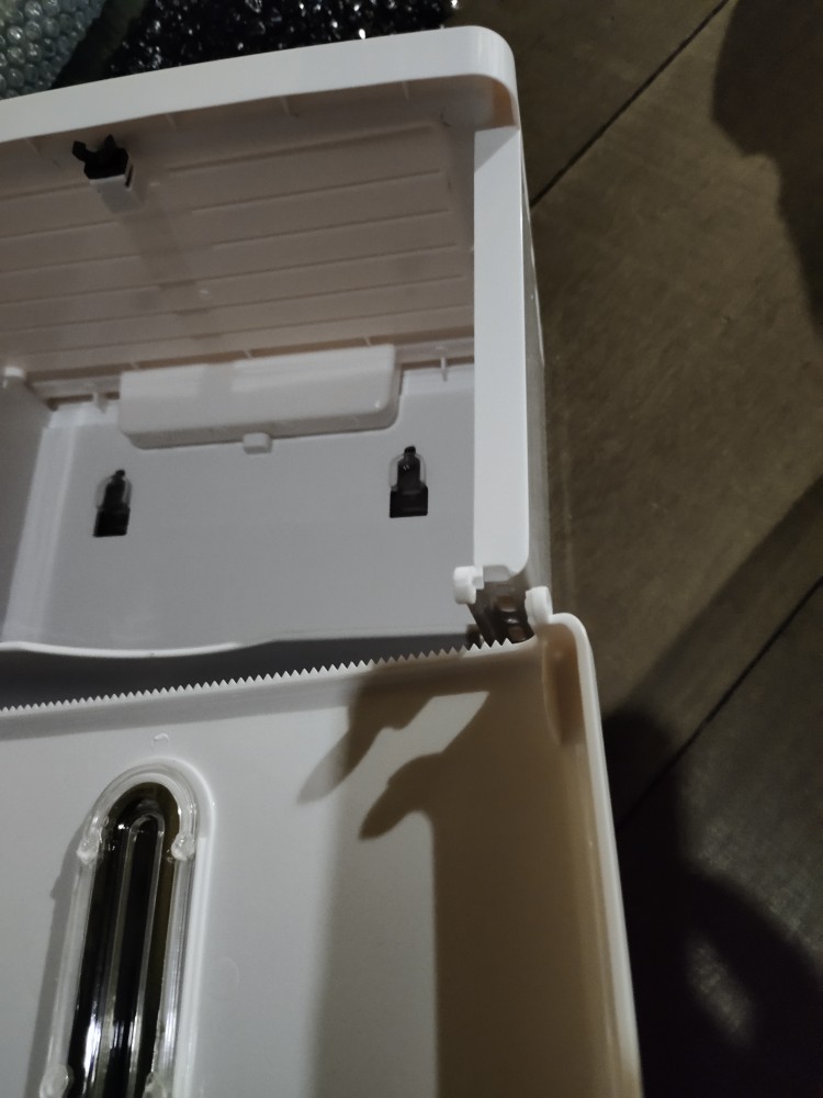 Tempat Tisu / J001 / Rak Sampo / Dispenser Tisu Lembaran / Tempat Hp