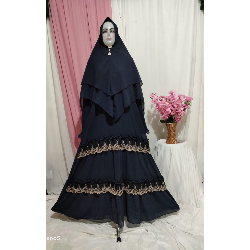 Gamis Syari Ceruty Renda Besar