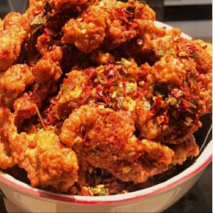 

❤ 7.7 !!! Keripik Kulit Crispy pedas Daun jeruk 100 gr produck terbaik