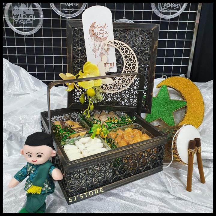 

Paket Box Hampers Lebaran Kue Kering Toples Murah 2