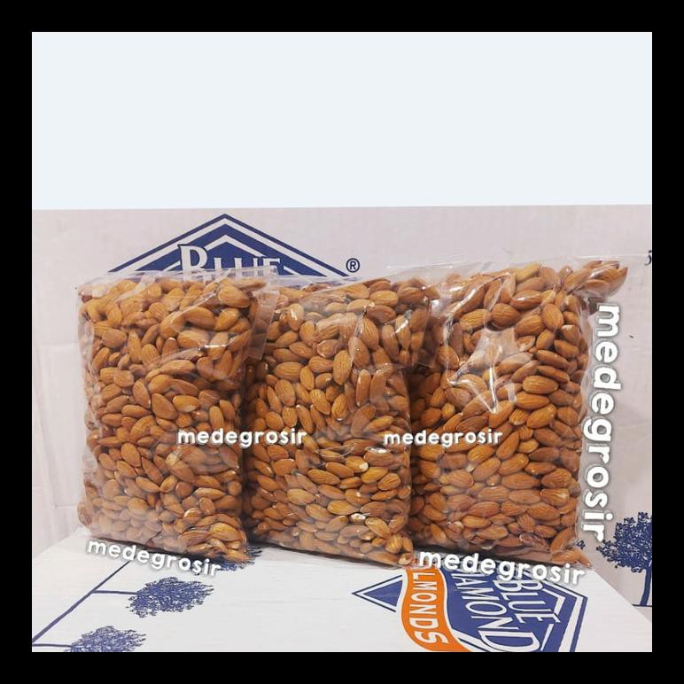 

TERBARU! KACANG ALMOND KUPAS PANGGANG 1 KG PALING MURAH