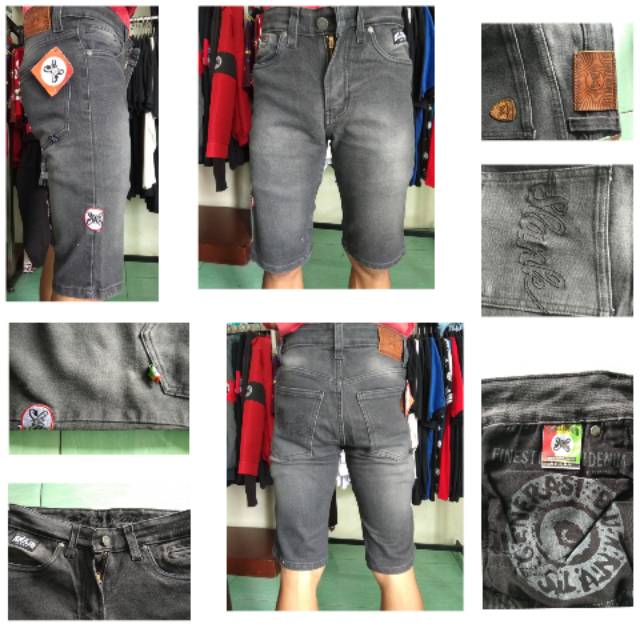 Celana pendek jeans slank