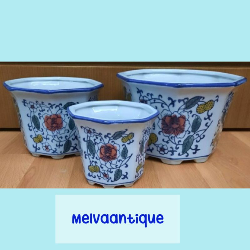 Pot Tanaman Keramik Segi 8 / Pot Keramik Antik / Pot Keramik Biru Putih