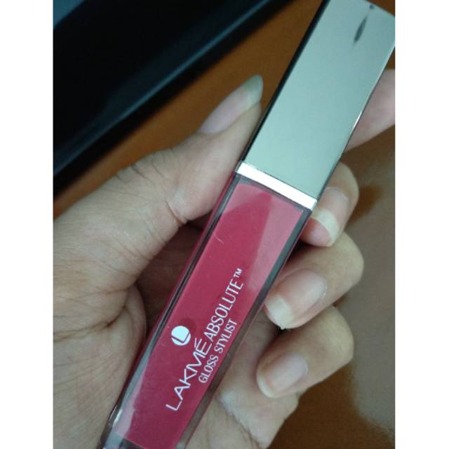 Lakme Absolute Gloss Stylist