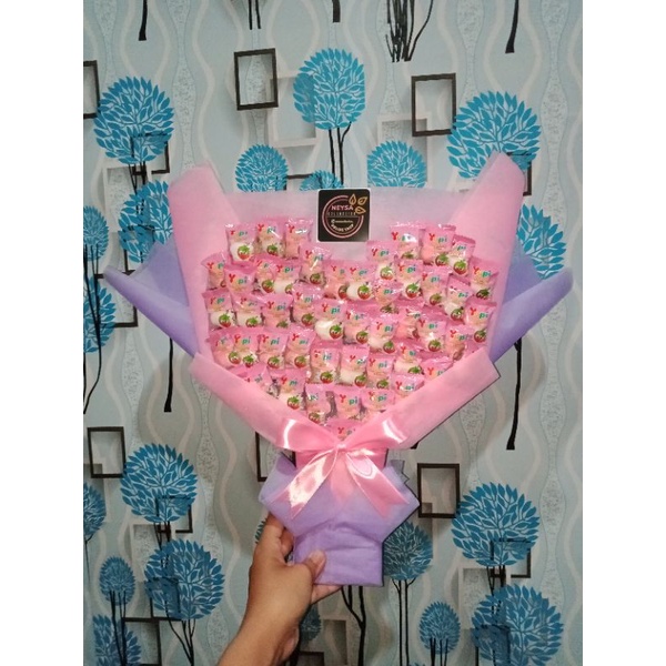 

Buket Yupi / Buket Bunga / Buket Boneka wisuda / Buket Snack