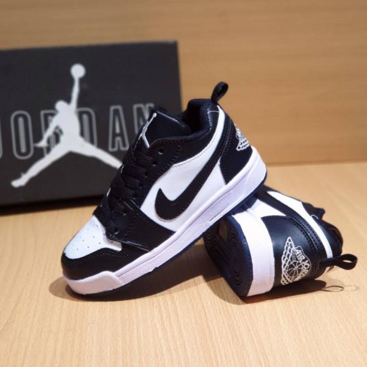 (HOT SALE) SEPATU JORDAN LOW ANAK ANAK SEPATU ANAK NIKE L LAKI SEPATU JORDAN PENDEK ANAK