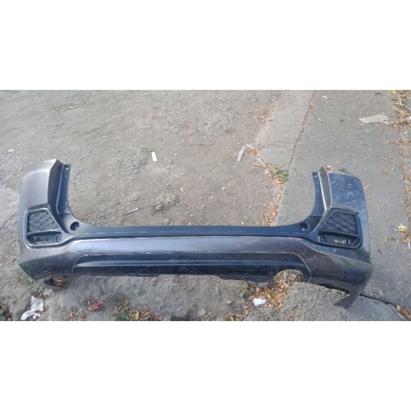 Bumper belakang Mobilio Tipe E