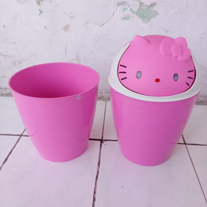 TEMPAT SAMPAH KARAKTER - TEMPAT SAMPAH HELLO KITTY DAN PANDA