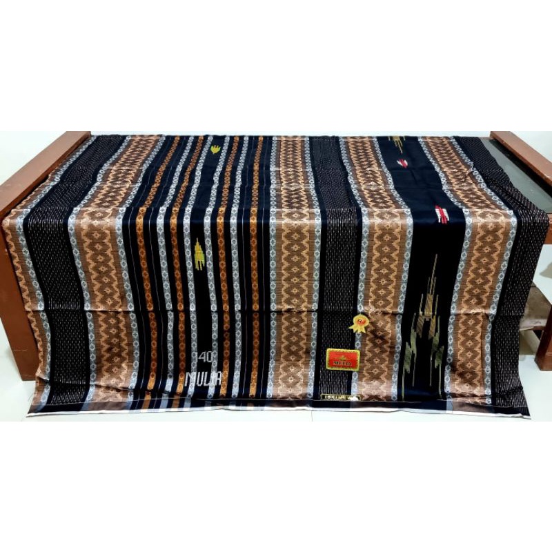 sarung tenun mulia 140