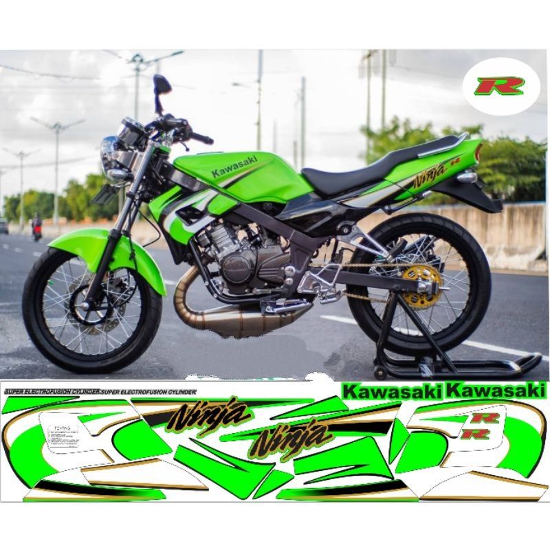 STRIPING STICKER KAWASAKI NINJA R OLD 2004 2005 HIJAU STICKER NINJA R KIS 2005 HIJAU STRIPING NINJA 