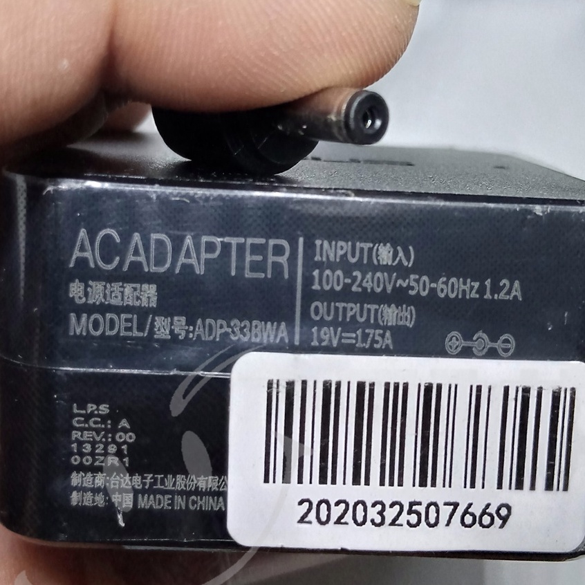 Charger Laptop Asus A407M A407U A407MA A407UA A407UF-19V 1.75A 33W