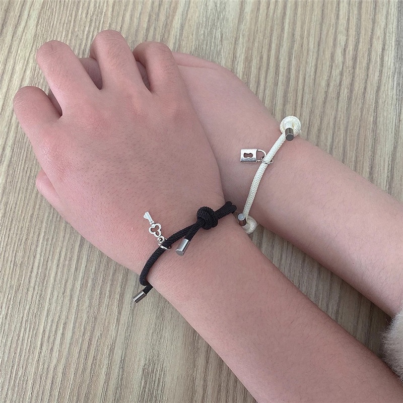 2pcs Gelang Kalung Desain Kunci Hati Untuk Pasangan