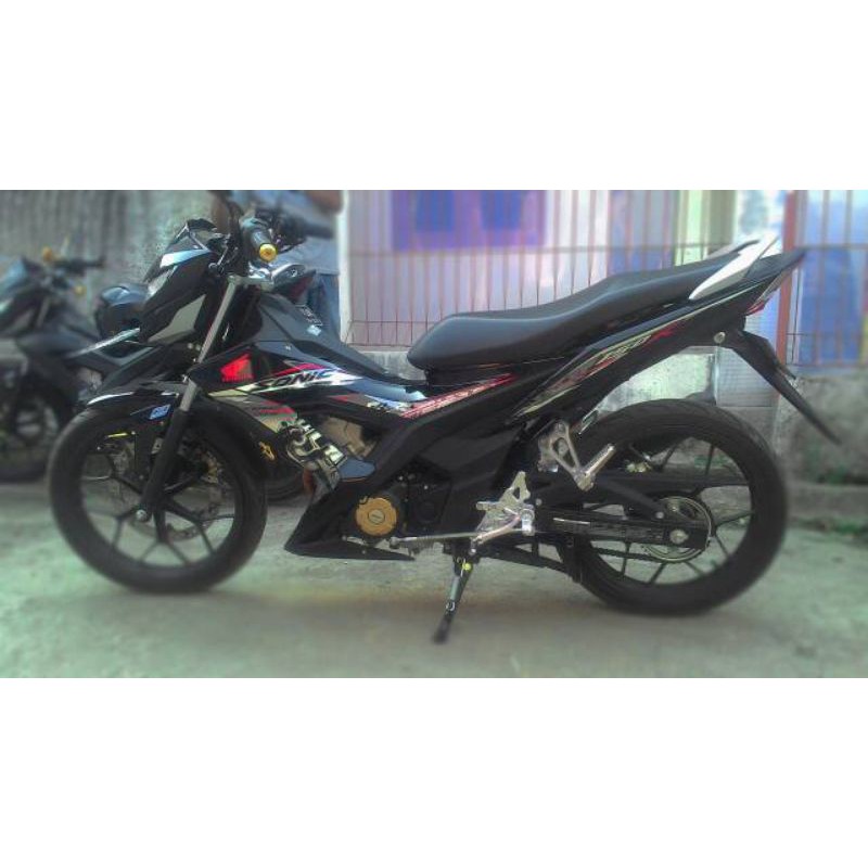 Underbone Footstep Underbone Sonic,Supra 150 Gtr Model M-Sato + Breket