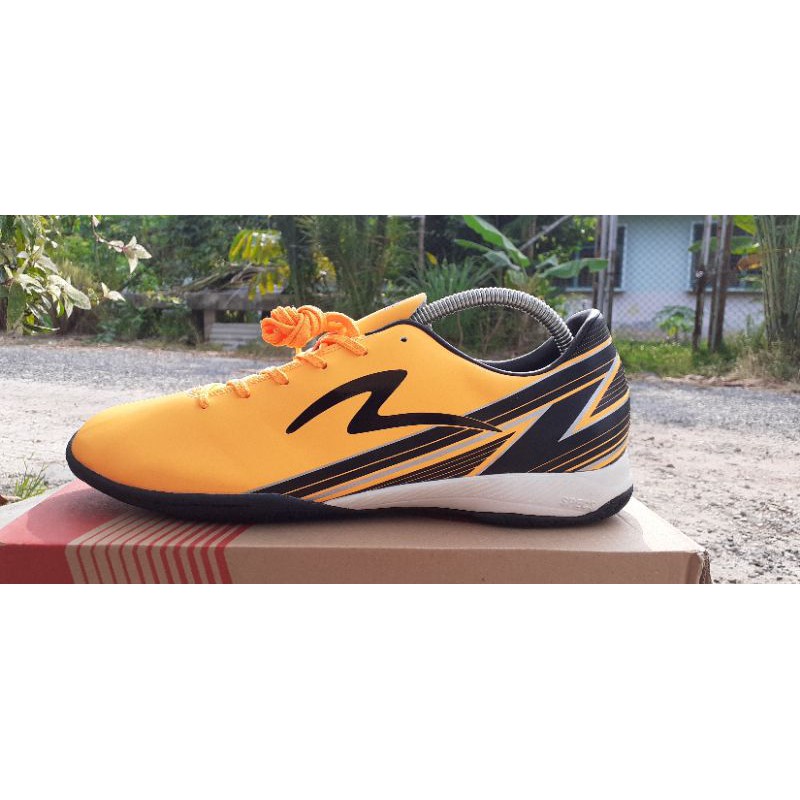 Sepatu Futsal Specs Accelerator Lightspeed 20 -Orange Pop/Black/Silver