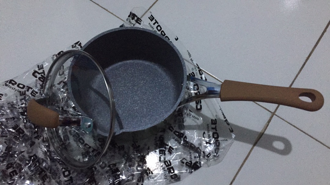 Carote Bio Green Panci Susu Anti Lengket 16/18cm  Lengkap Dengan Tutup