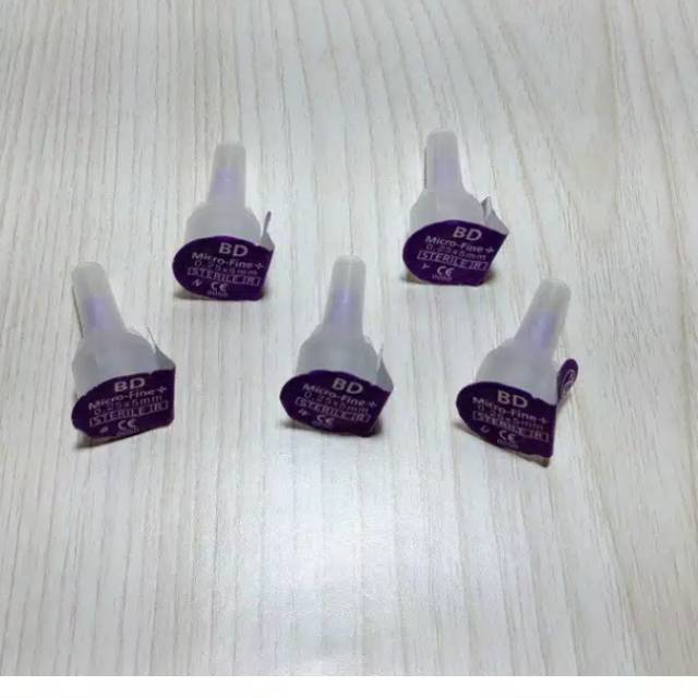 Jarum insulin