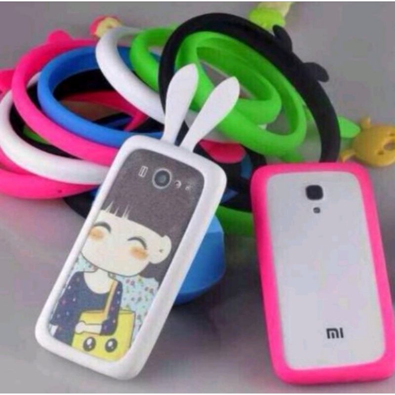 Bumper ring case karet pelindung body samping Handphone / hp anti lecet bunny simple cute biru  pink/Gantungan