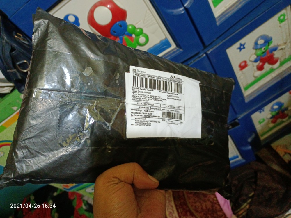 Batik Solo Modern Set Sarung Dan Kemeja Macan Putih