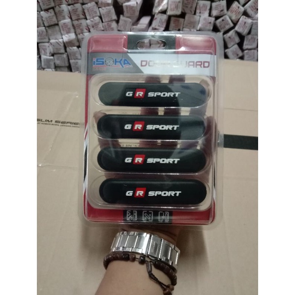 dorguard pelindung pintu mobil Avanza calya yaris rush agya tulisan GR Sport