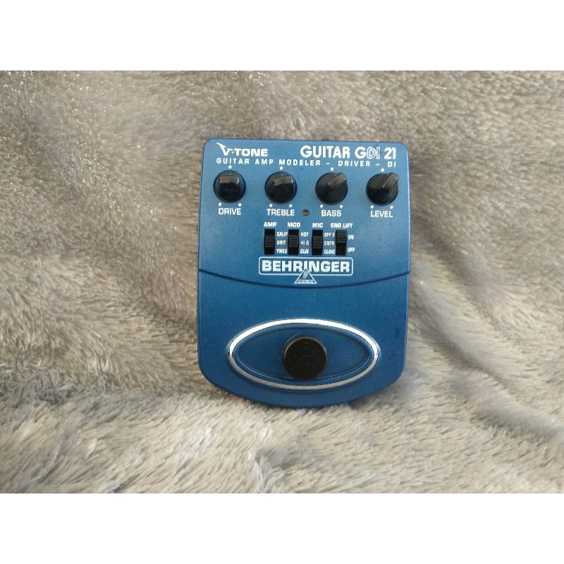 Efek gitar behringer gdi21 preamp distorsi overdrive