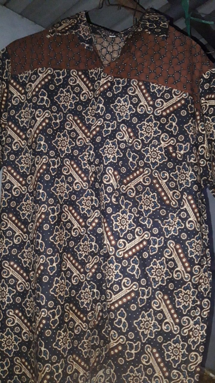 Kemeja Batik Pria Lengan Pendek Mataram