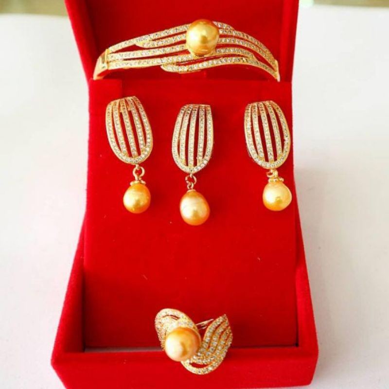Mutiara lombok asli|Set mutiara laut murah|mutiara laut asli bersertifikat|set mutiara lombok|pesta