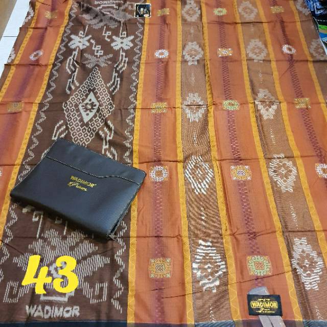 Sarung wadimor primer dompet