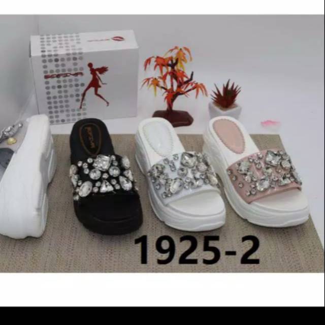 SANDAL IMPORT WANITA - SOFIYA WEDGES 1925 2