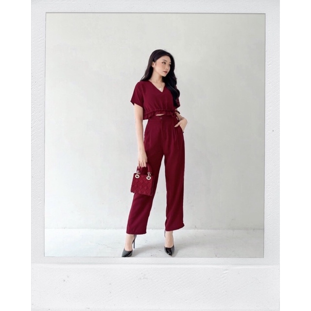 KEEPYOURSTUFF X LISA SET