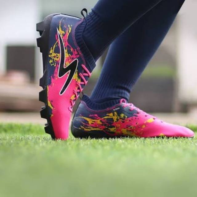 sepatu bola SPECS CYANIDE TNT 19 FB scandinavyan/galaxi blue/black