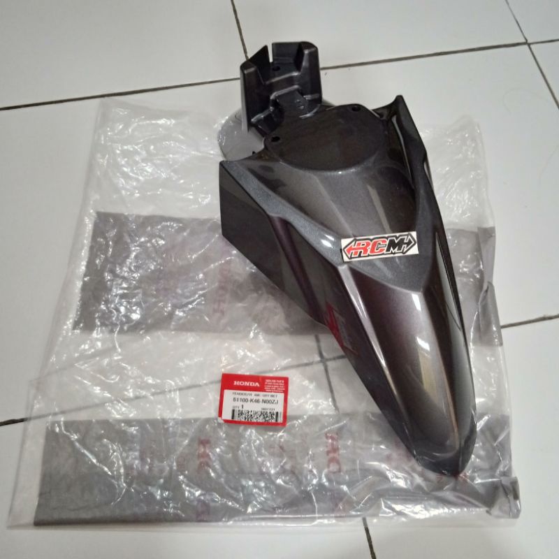 SELEBOR SLEBOR SPAKBOR DEPAN HONDA VARIO 110 F1 WARNA GREY ORI ORIGINAL ASLI HONDA AHM HGP  61100-K46-N00ZJ