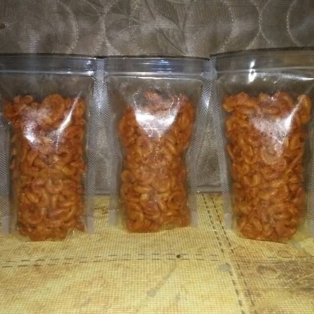 

Makaroni pedas gledek
