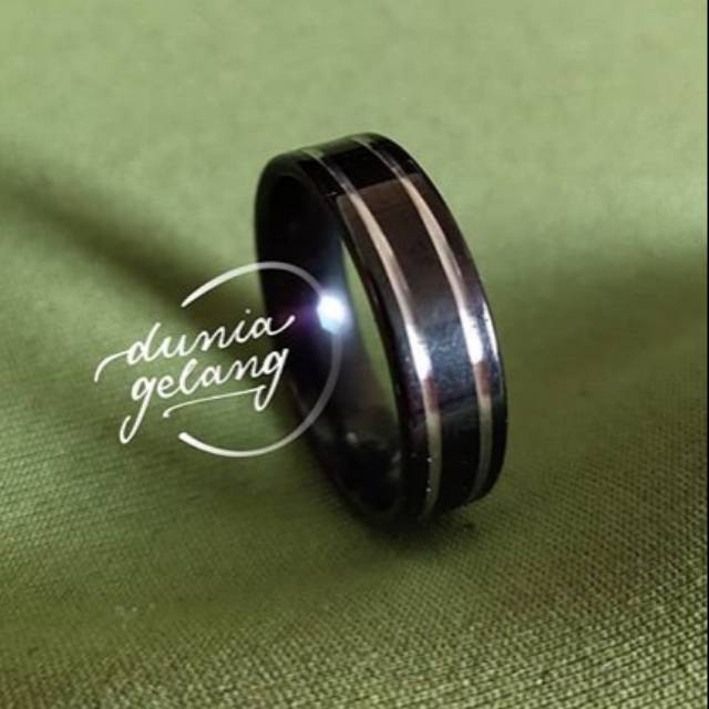 [COD] Cincin Hitam Cincin Titanium Wanita Cincin Pria Cincin Couple Cincin Anak