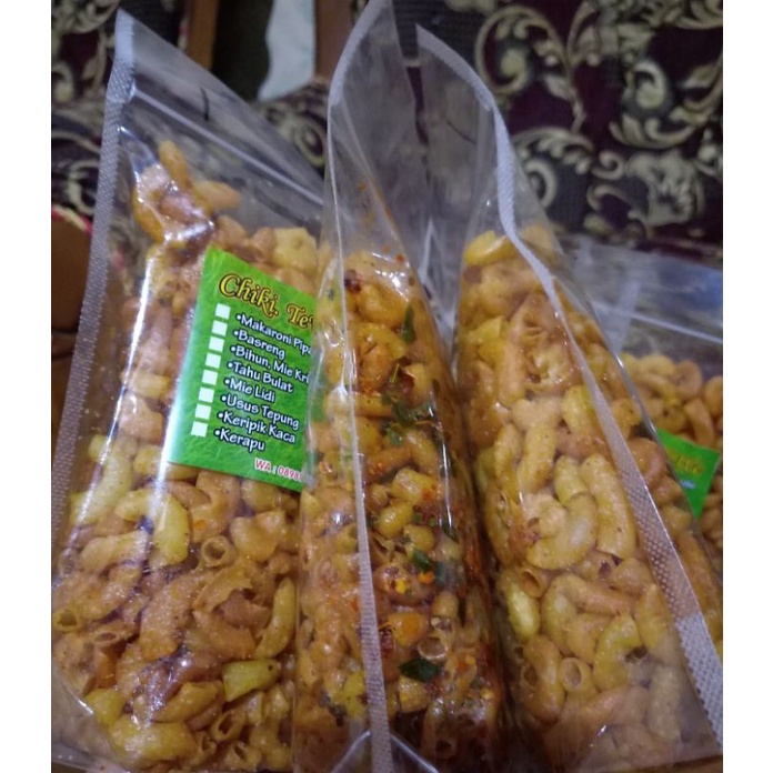 

makaroni pipa 100gram| camilan kekinian| camilan enak| Chiki.TeWe