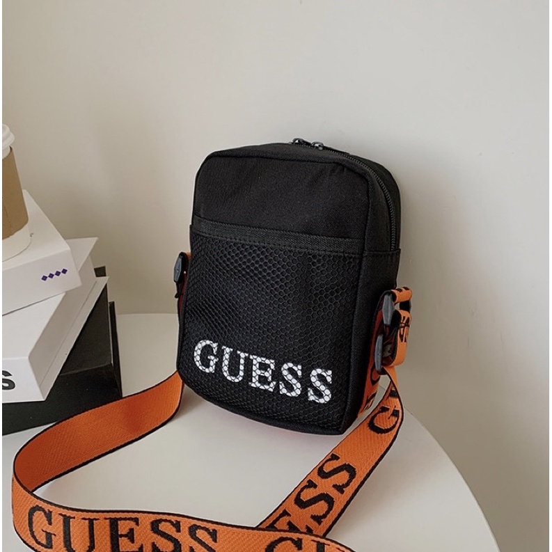 GUESS LOGO SLINGBAG / TAS SELEMPANG GUESS