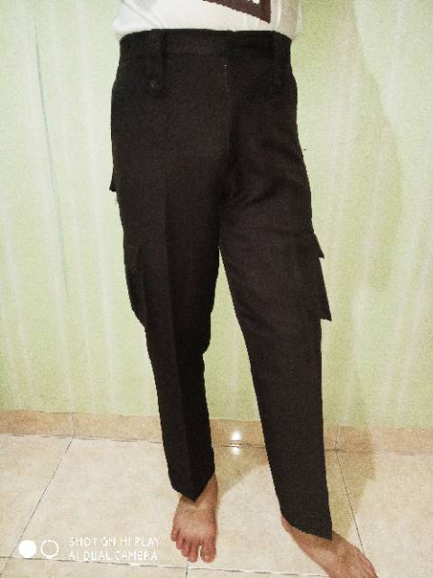 

CELANA PRAMUKA PDL SMP SMA KANTONG 6 GEMBLOK BAHAN PERTAMIL/RAPILO