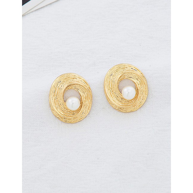 LRC Anting Tusuk Fashion Gold Geometric Pearl Alloy Earrings F46237