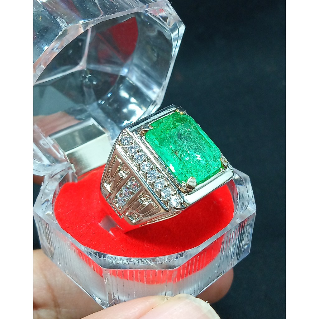 BATU CINCIN ZAMRUD CATAM COLOMBIA