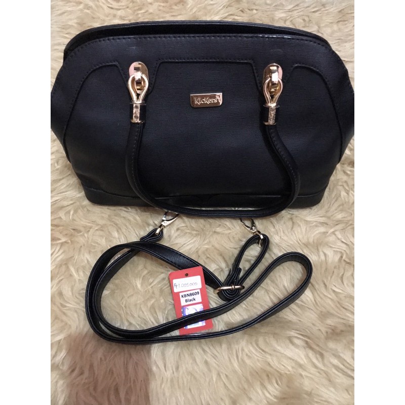 Tas Kickers Hitam