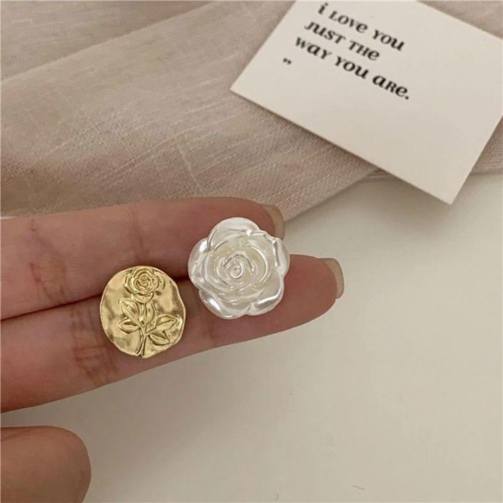 Mxbeauty Anting Pejantan Asimetris Wanita Chic Desain Rasa Hadiah Indah Temperamen Gaya Korea