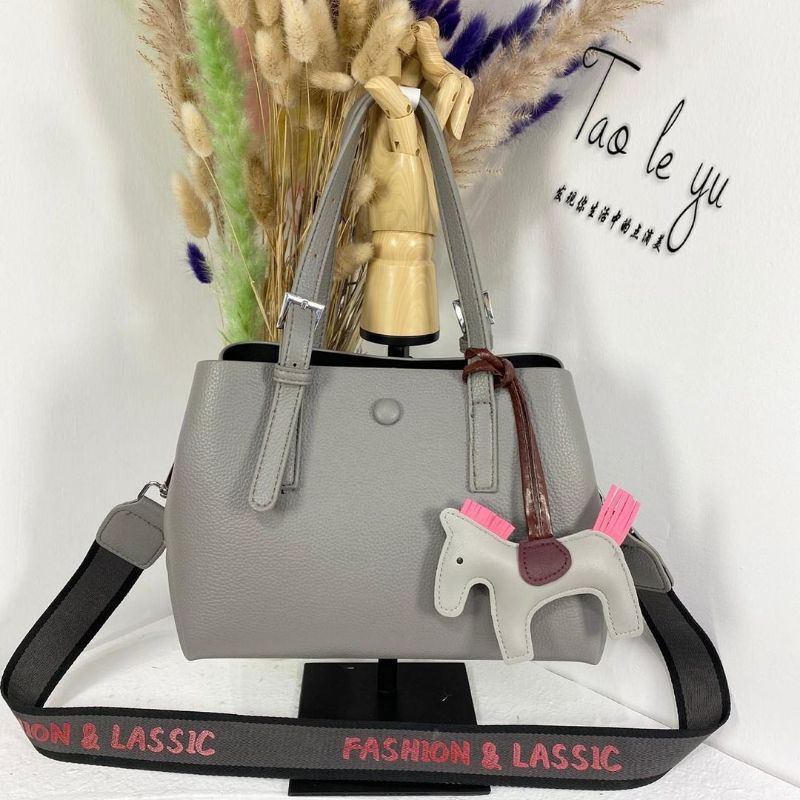 RIZKI2PUTERA TAS FASHION PREMIUM IMPOR BRAND TLY TAOLEYU CAP IKAN HERME TRAVEL HIGH QUALITY KEREN