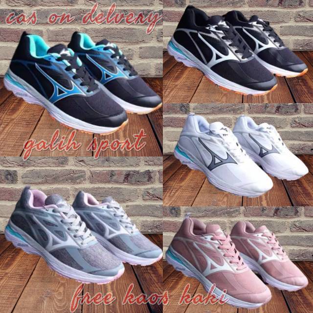  Sepatu  Voli Mizuno Sepatu  Volly  Mizuno Olahraga Wanita 